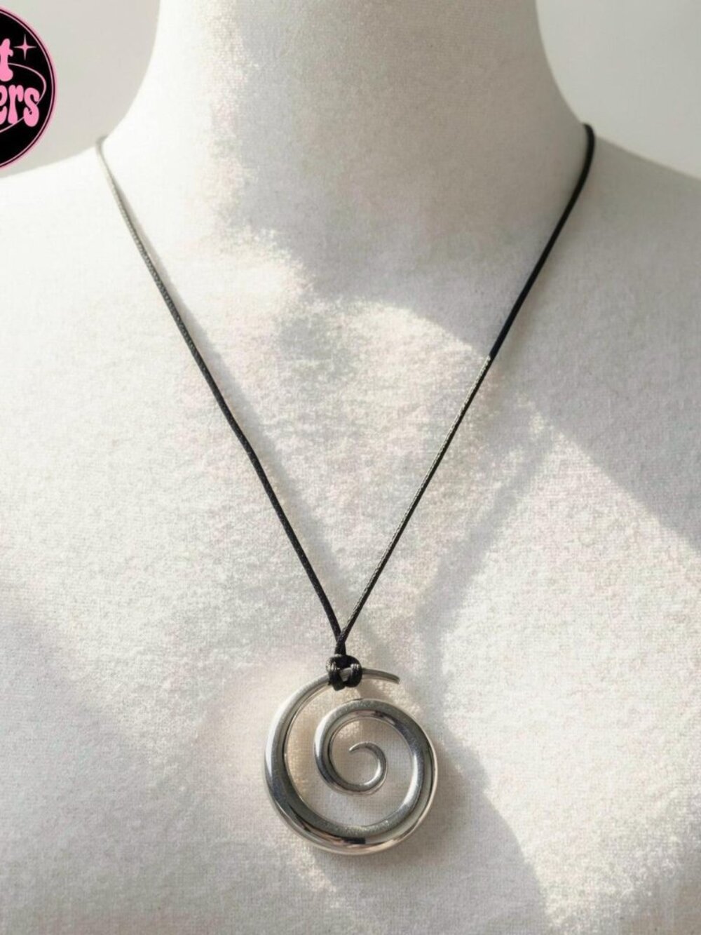 Y2K 2000s style silver spiral necklace